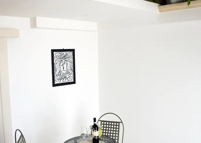 住宿加早餐酒店 Miria 卡斯崔加纳诺德尔卡波