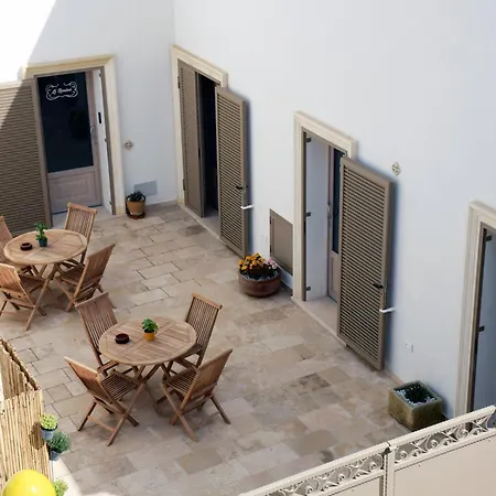 Miria Couette-café Castrignano del Capo